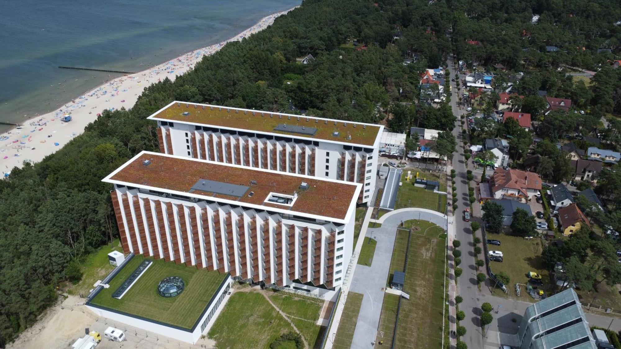 Spark By Hilton Pobierowo Buitenkant foto